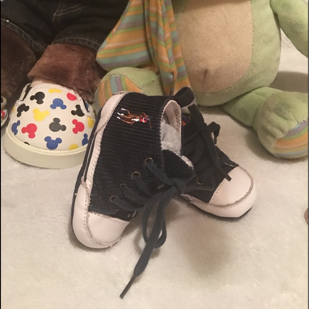 Ralph Lauren beautiful baby 👶🏽 shoes